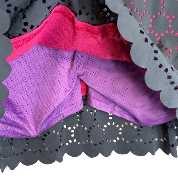 Title Nine Nimblene Illusion Skort Gray Pink Laser Cut TN-150977 Size Small - Picture 8 of 12
